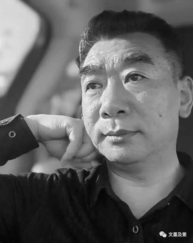 张建昕：一个好好写字的人